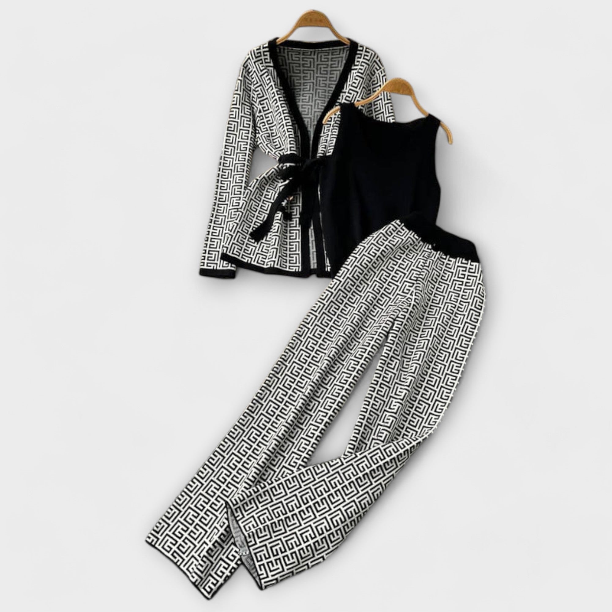 Alba – Knitted Winter Trio