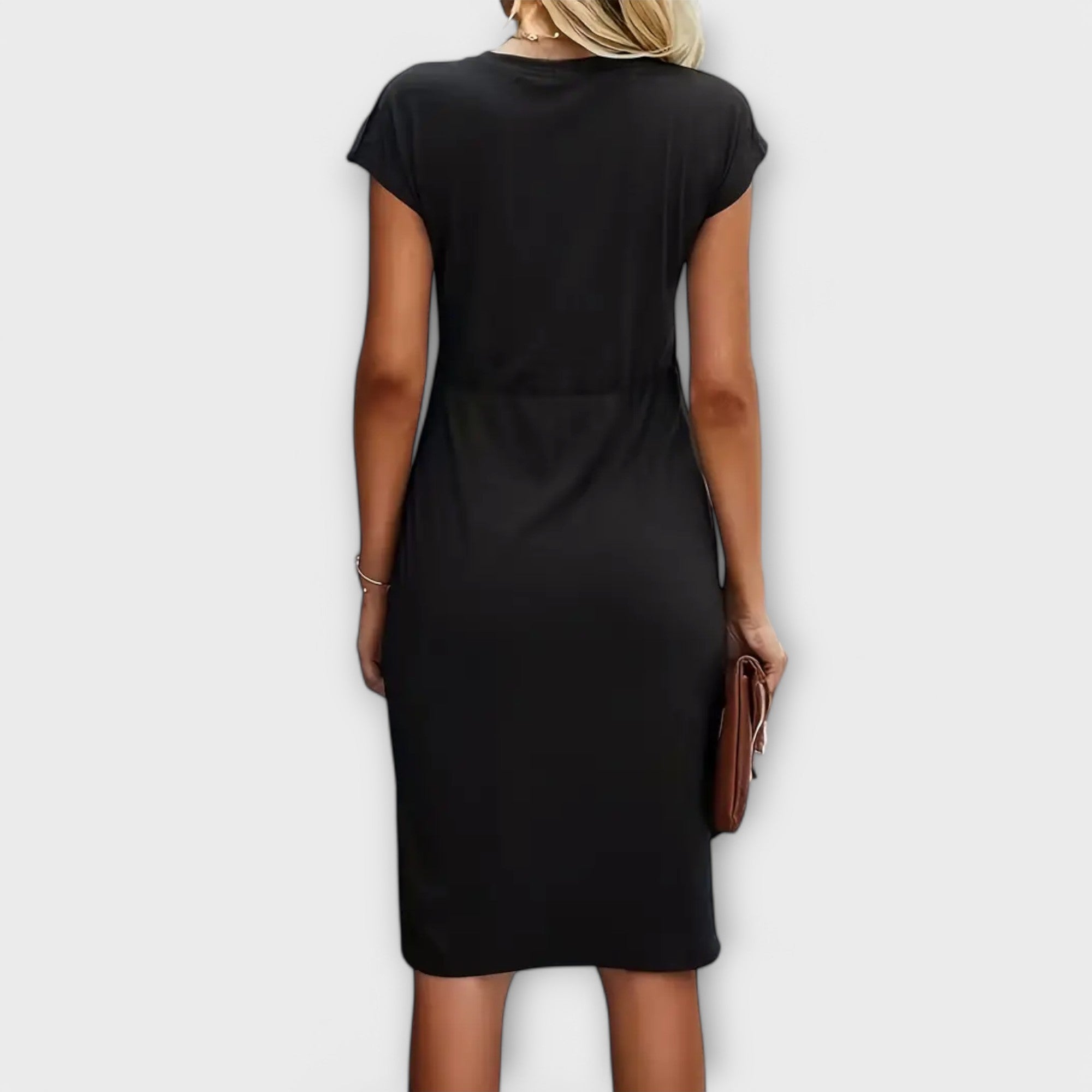 Clara - Elegant Figure-Fitted Dress for Women