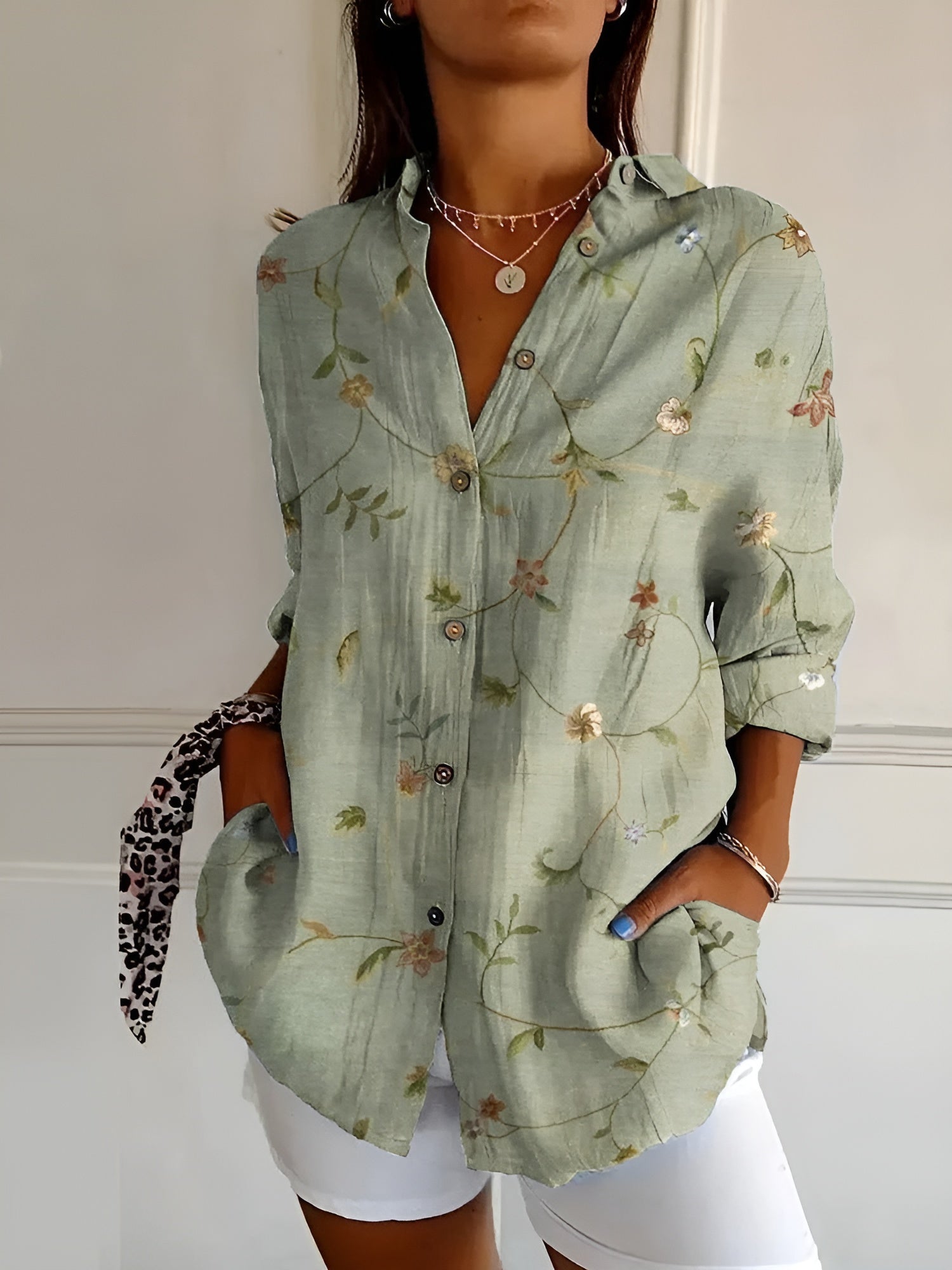 Averine™ | Floral Button-Front Blouse